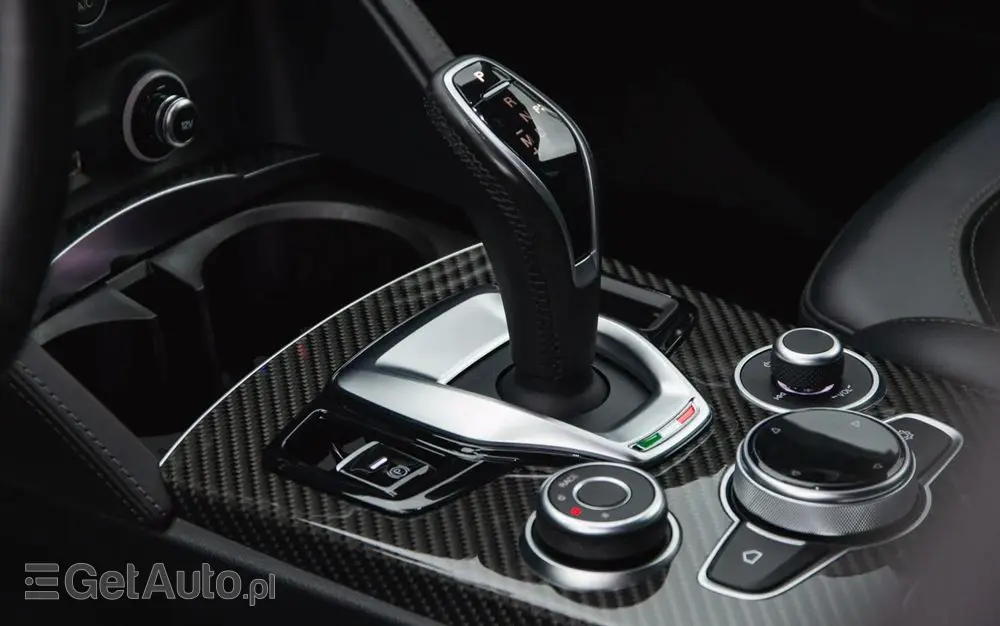 ALFA ROMEO Stelvio 2.9 V6 Bi-Turbo Quadrifoglio Q4