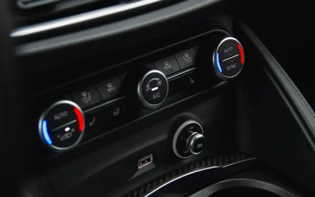 ALFA ROMEO Stelvio 2.9 V6 Bi-Turbo Quadrifoglio Q4