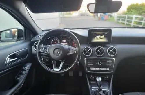 MERCEDES-BENZ Klasa A 