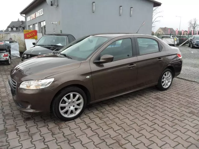 PEUGEOT 301 