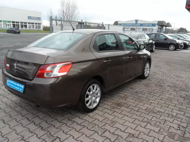 PEUGEOT 301 