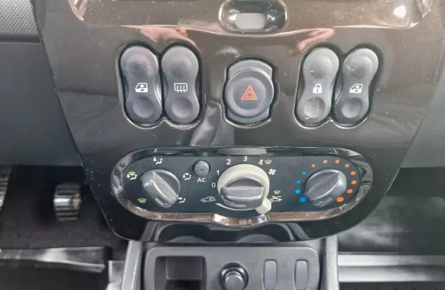 DACIA Duster 1.6 (105/102 KM) 4x2 LPG