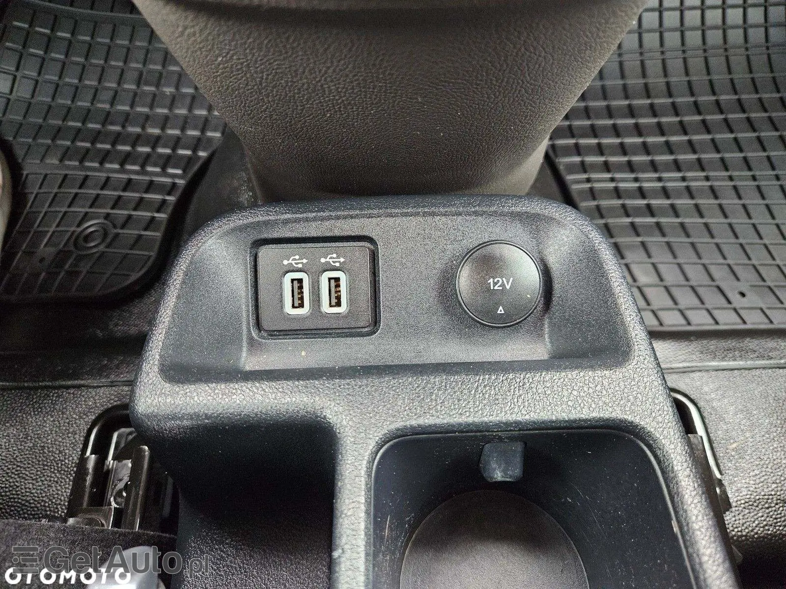 FORD Transit Connect Sport