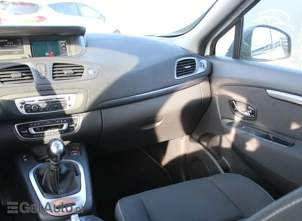 RENAULT Scenic 