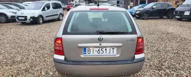 SKODA Octavia 