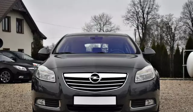 OPEL Insignia 