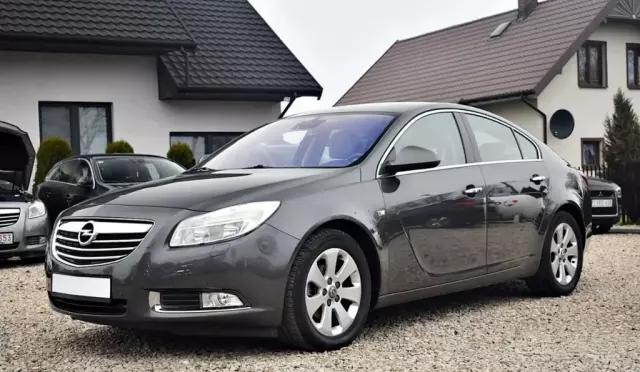 OPEL Insignia 