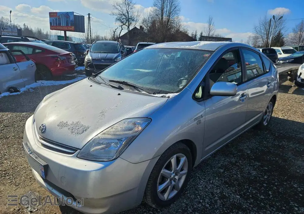 TOYOTA Prius (Hybrid) Executive