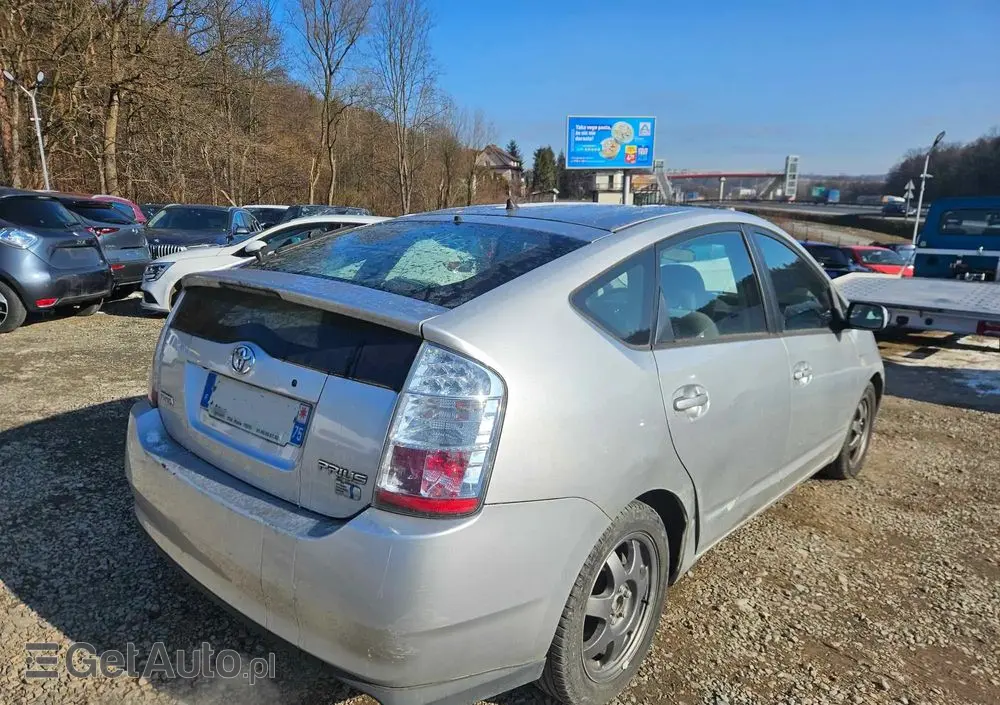 TOYOTA Prius (Hybrid) Executive
