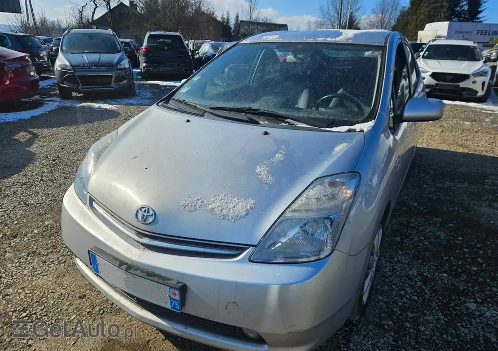 TOYOTA Prius (Hybrid) Executive