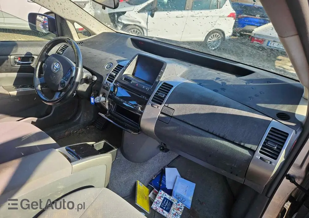 TOYOTA Prius (Hybrid) Executive