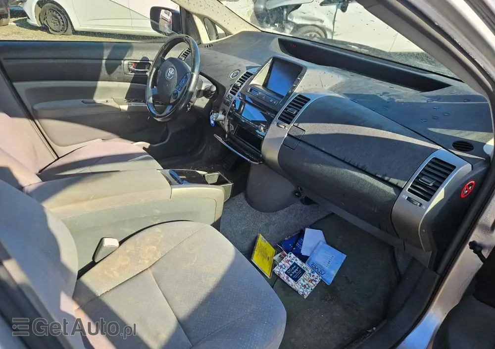 TOYOTA Prius (Hybrid) Executive