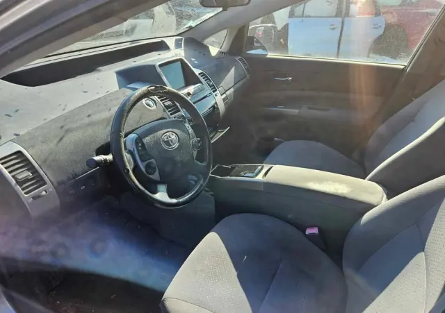 TOYOTA Prius (Hybrid) Executive