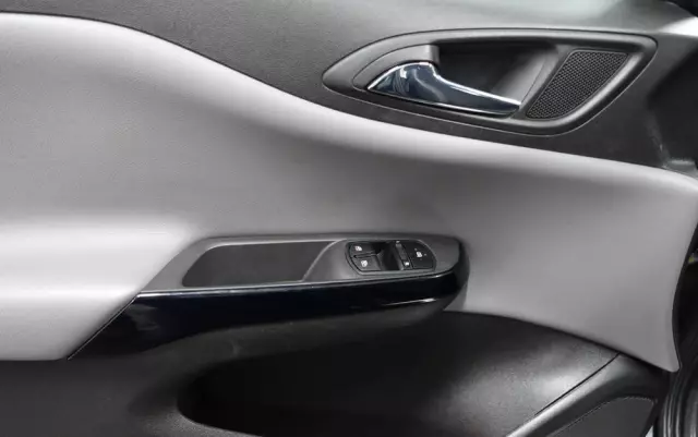 OPEL Corsa 1.0 T Cosmo S&S