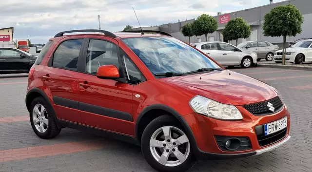 SUZUKI SX4 1.6 VVT 4x2 Comfort