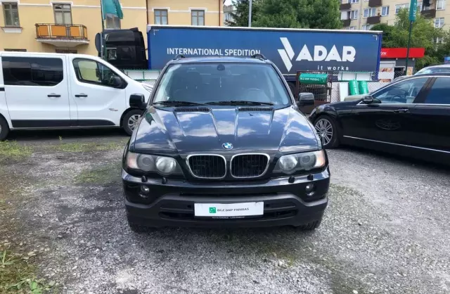 BMW X5 