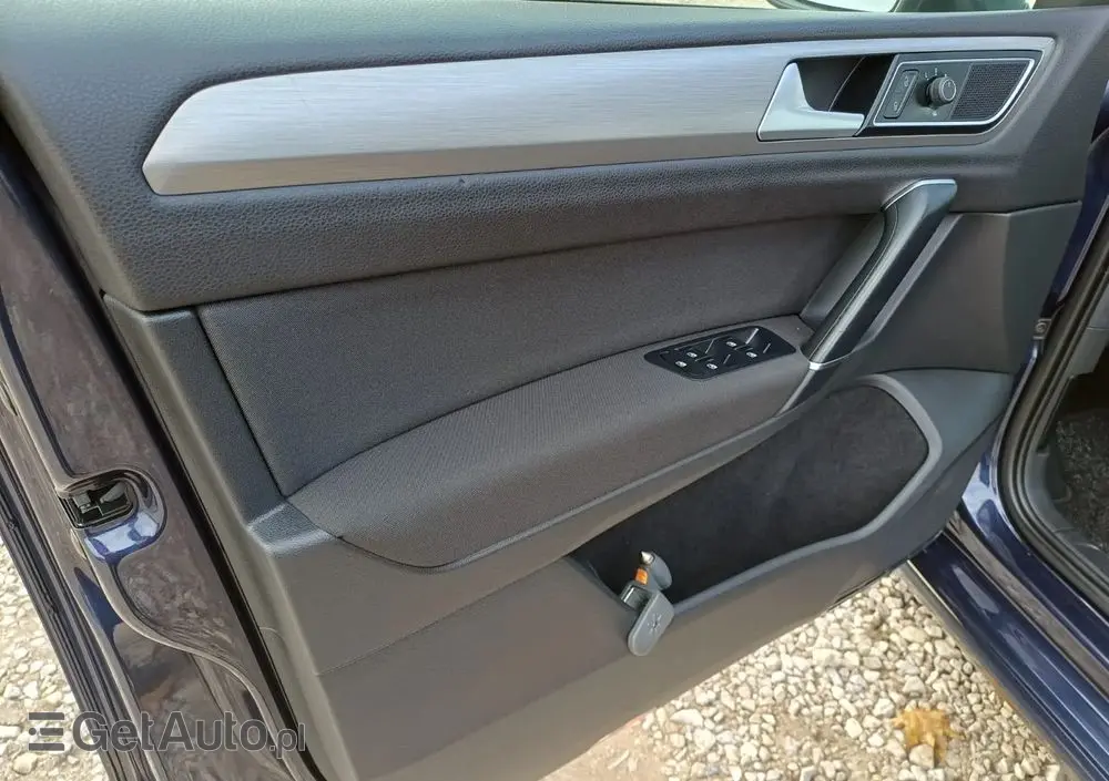 VOLKSWAGEN Golf Sportsvan 1.6 TDI BlueMotion Comfortline