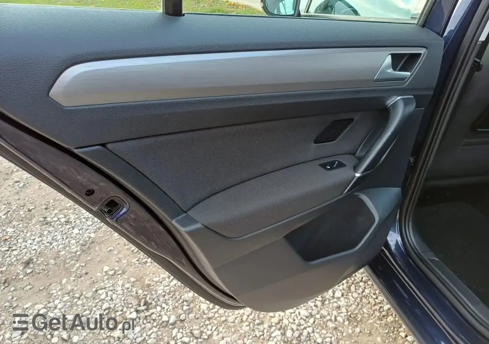 VOLKSWAGEN Golf Sportsvan 1.6 TDI BlueMotion Comfortline