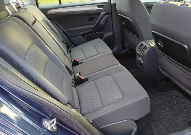 VOLKSWAGEN Golf Sportsvan 1.6 TDI BlueMotion Comfortline