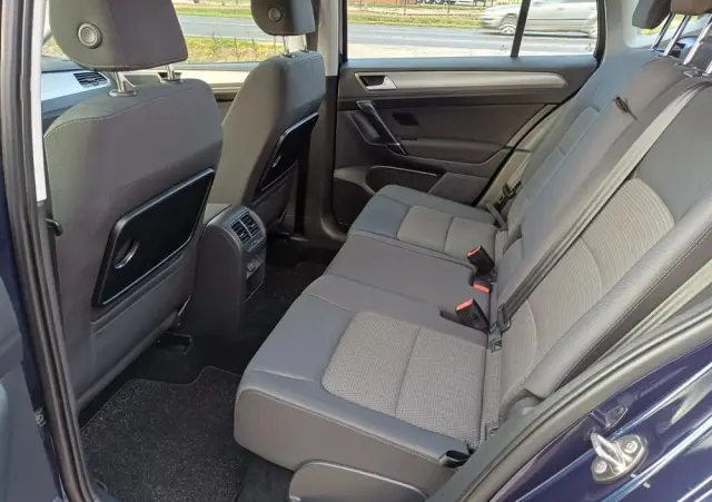 VOLKSWAGEN Golf Sportsvan 1.6 TDI BlueMotion Comfortline