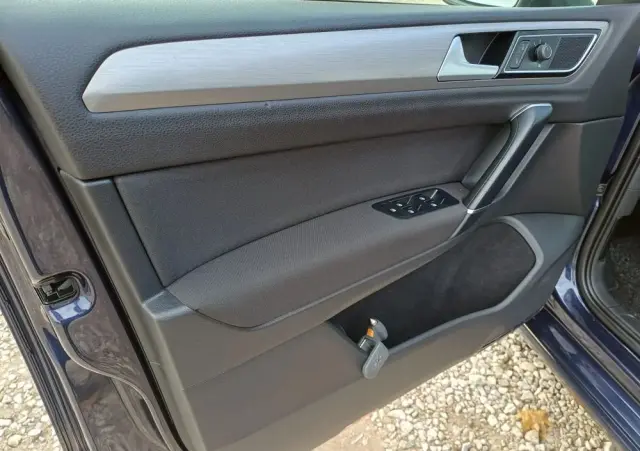 VOLKSWAGEN Golf Sportsvan 1.6 TDI BlueMotion Comfortline