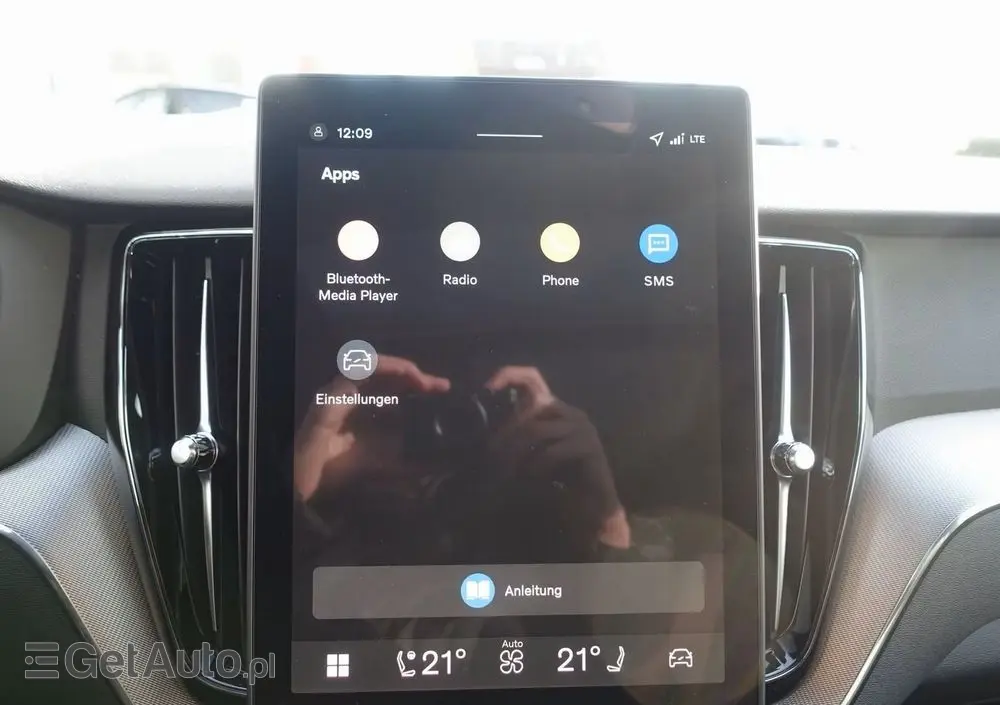 VOLVO XC 60 B5 B AWD Plus Black Edition