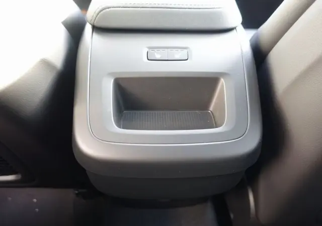 VOLVO XC 60 B5 B AWD Plus Black Edition