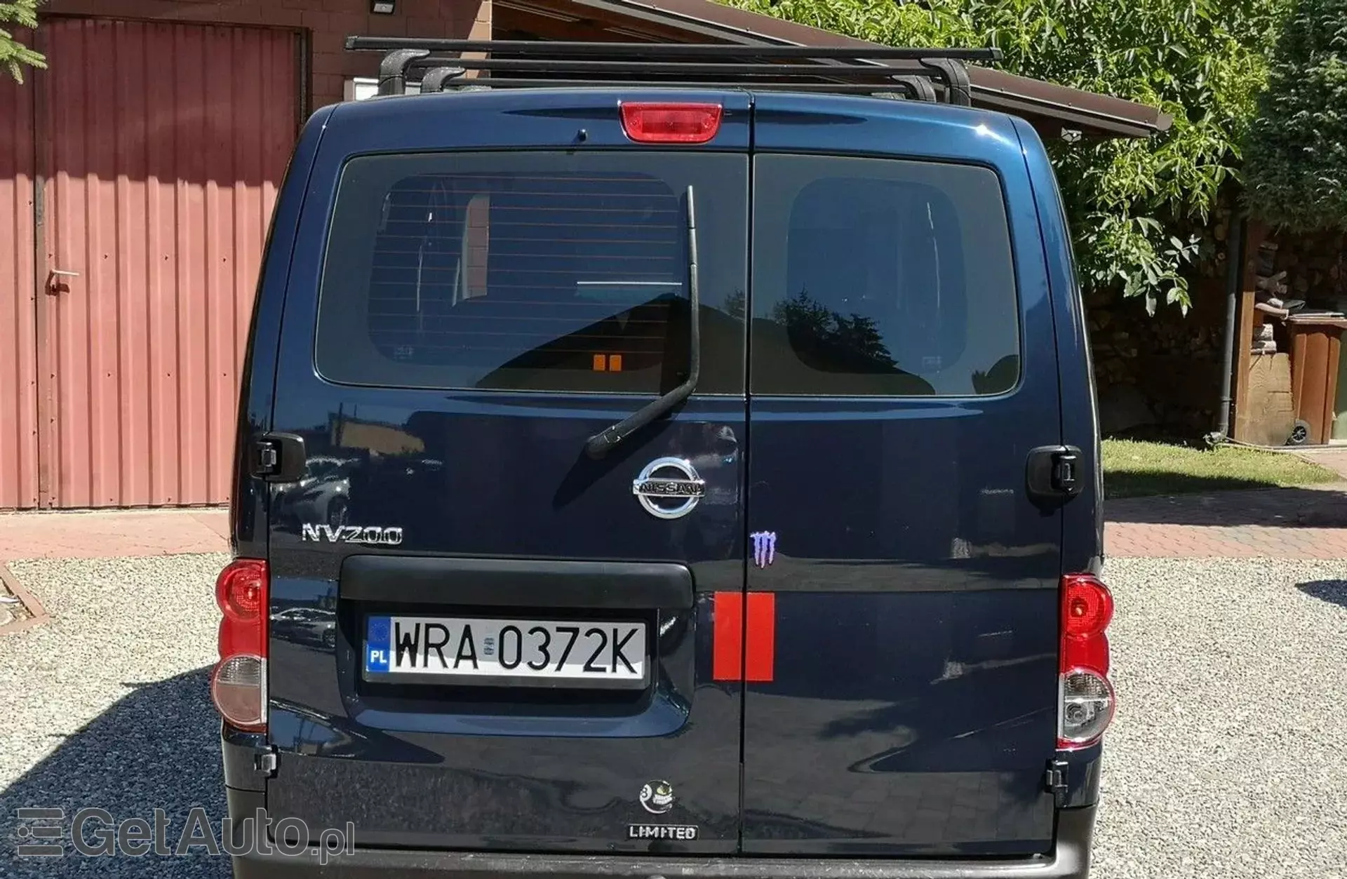 NISSAN NV200 