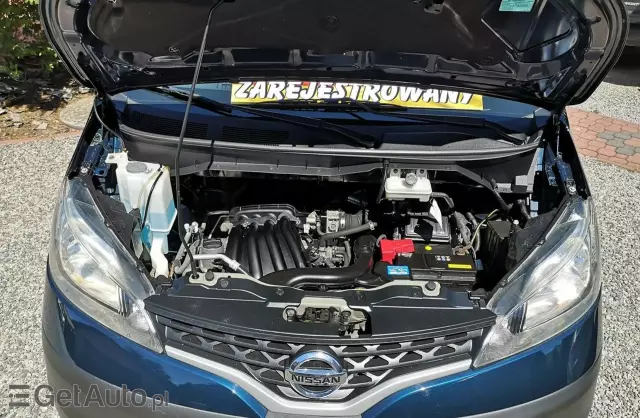NISSAN NV200 