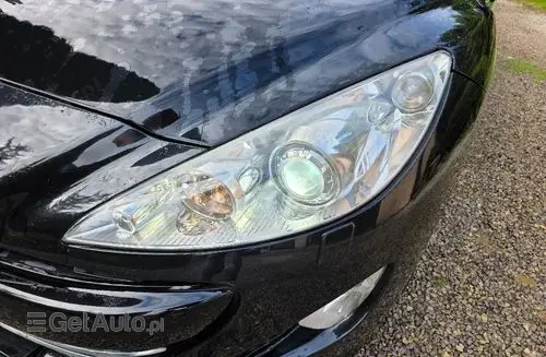 PEUGEOT RCZ 