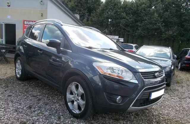 FORD Kuga 