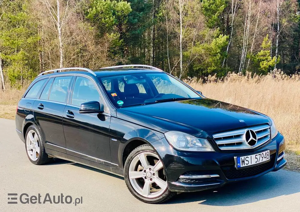 MERCEDES-BENZ Klasa C 180 CGI Automatik BlueEFFICIENCY Avantgarde