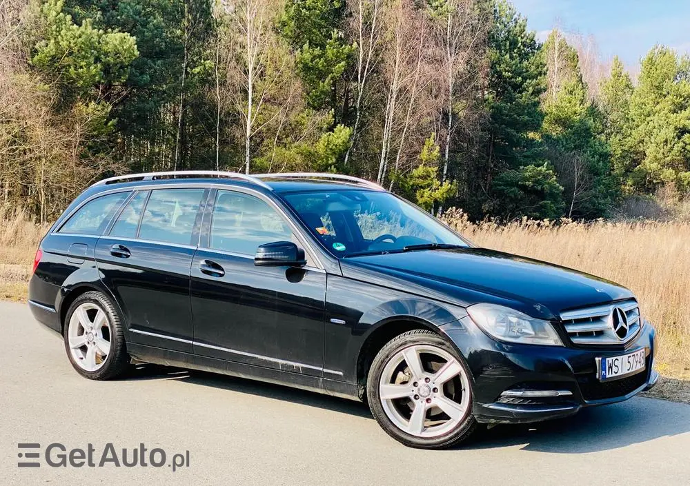 MERCEDES-BENZ Klasa C 180 CGI Automatik BlueEFFICIENCY Avantgarde