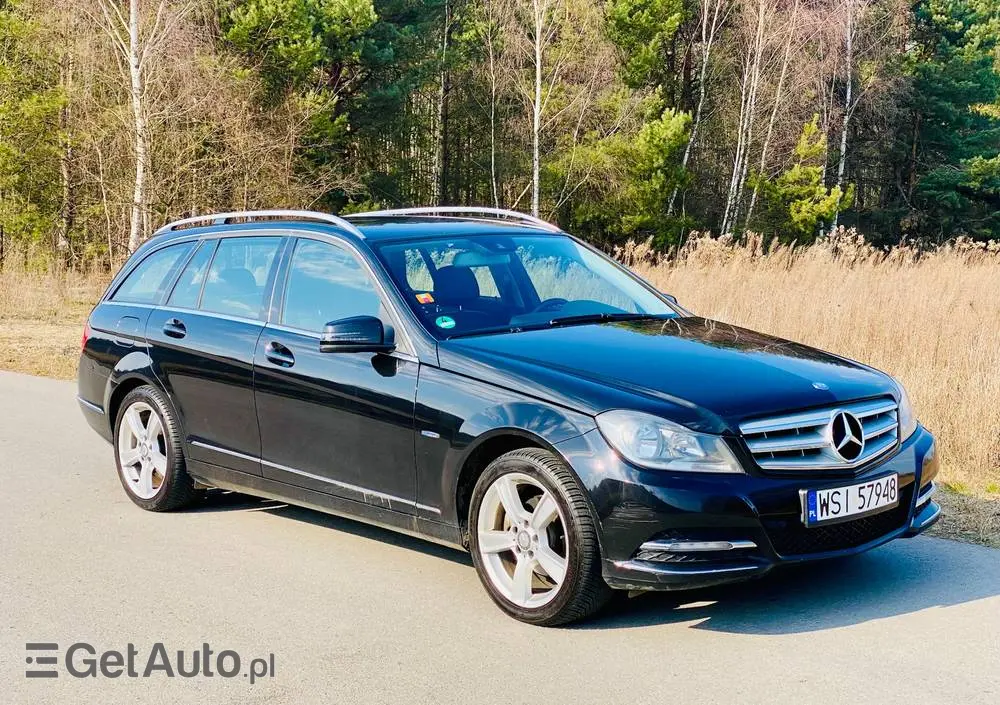 MERCEDES-BENZ Klasa C 180 CGI Automatik BlueEFFICIENCY Avantgarde