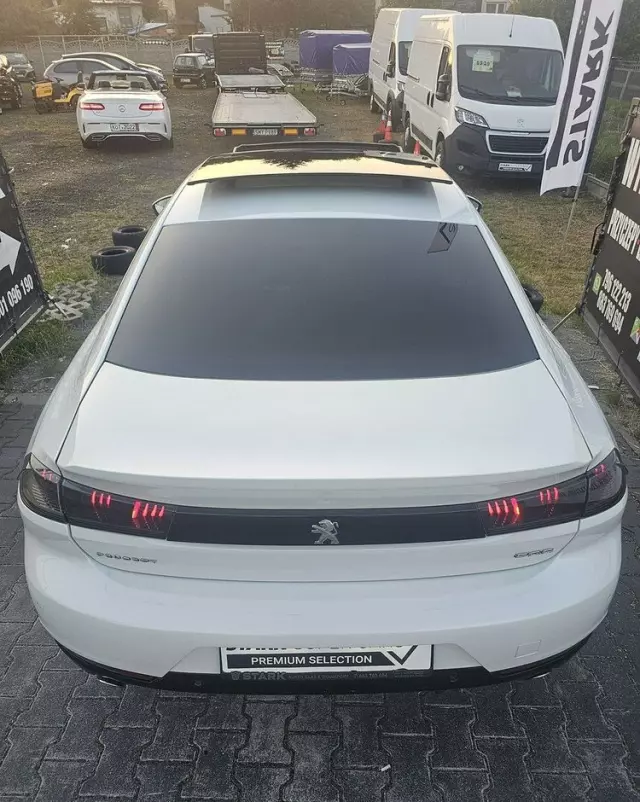 PEUGEOT 508 