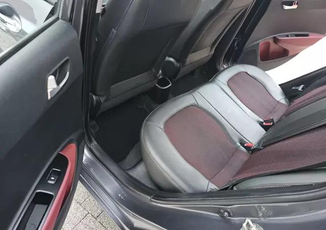 HYUNDAI I10 1.2 Premium