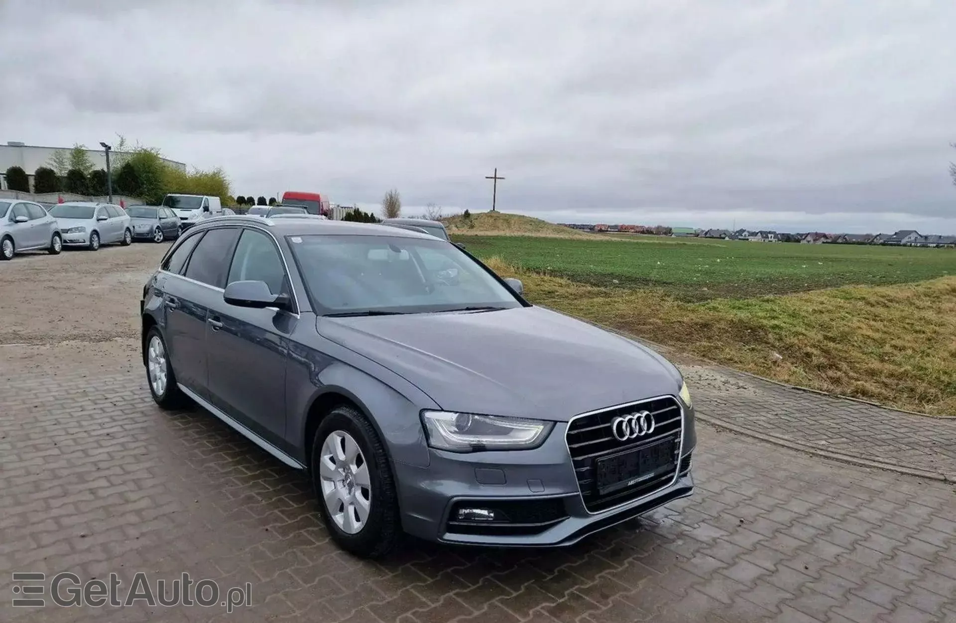 AUDI A4 