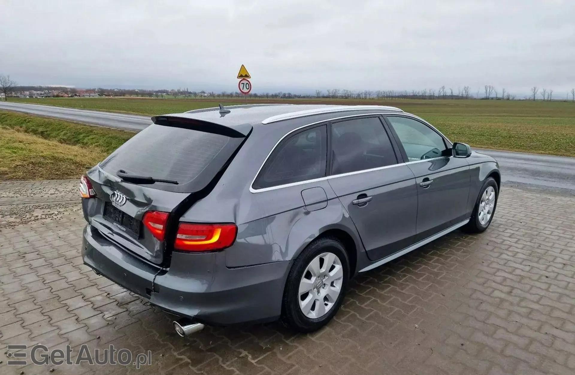 AUDI A4 