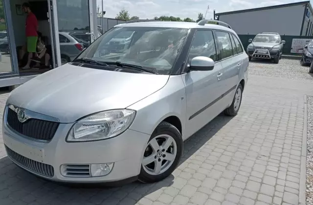 SKODA Fabia 