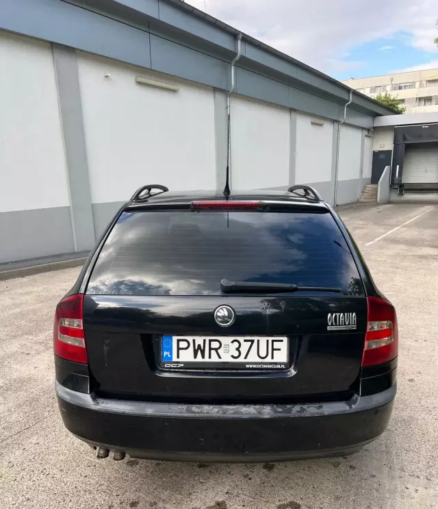SKODA Octavia 
