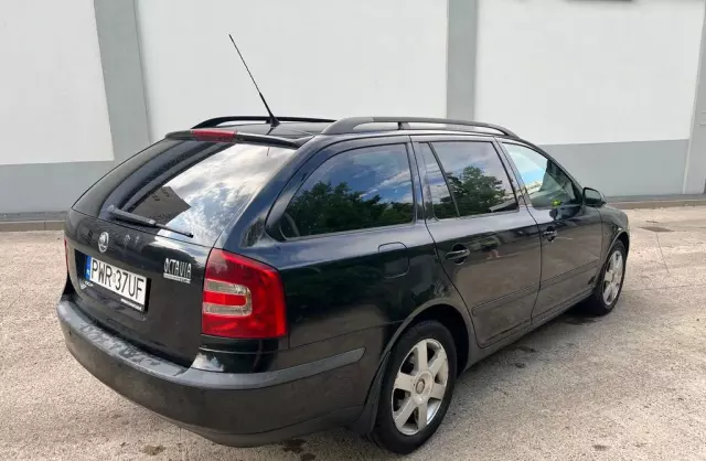 SKODA Octavia 