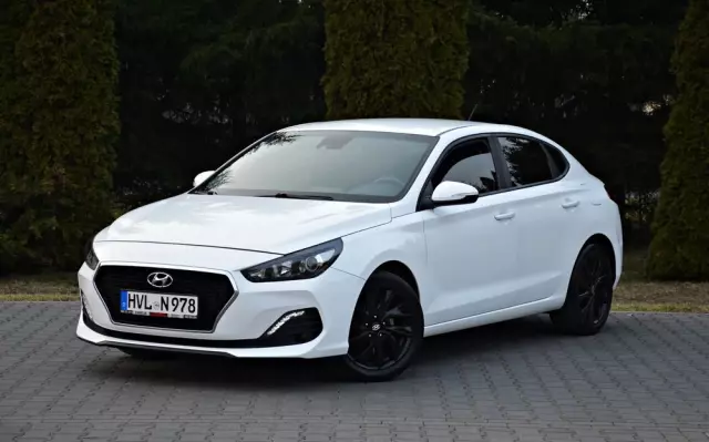 HYUNDAI I30 