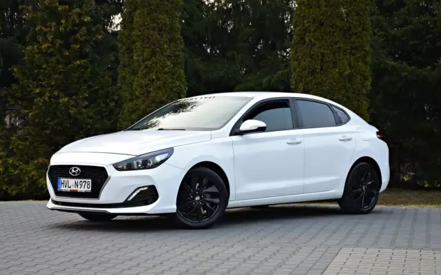 HYUNDAI I30 