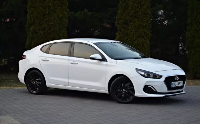 HYUNDAI I30 