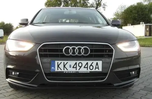 AUDI A4 