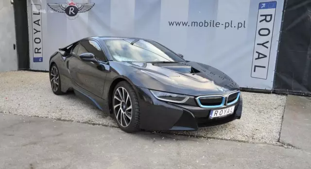 BMW I8 
