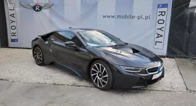 BMW I8 