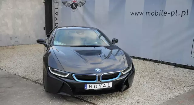 BMW I8 