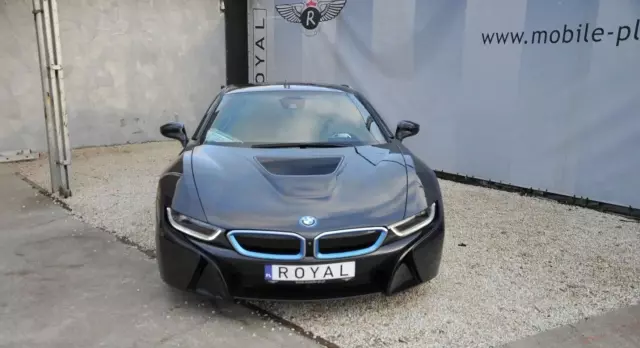 BMW I8 