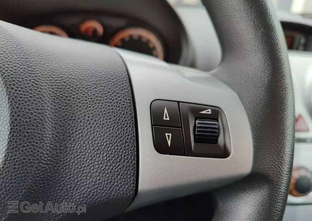 OPEL Corsa 1.0 12V Essentia